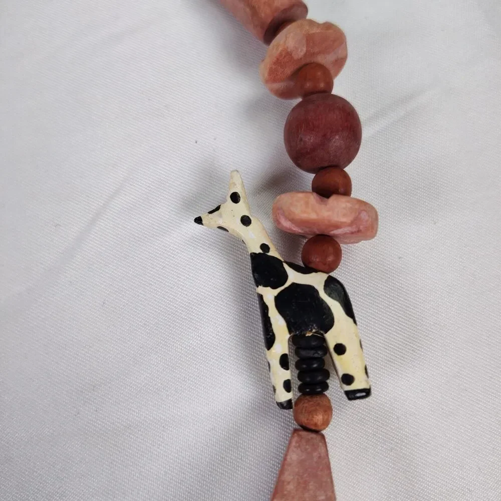 Vintage Carved Wood Chunky Necklace 26in Zebra Giraffe African Safari